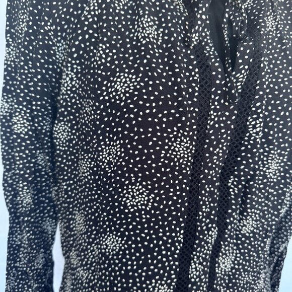 LOFT lined black and white dress size petals 10 - 0290 - Picture 3 of 7